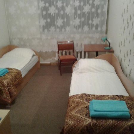 Viesu Maja Ezerkalns Hotel Kraslava Ngoại thất bức ảnh