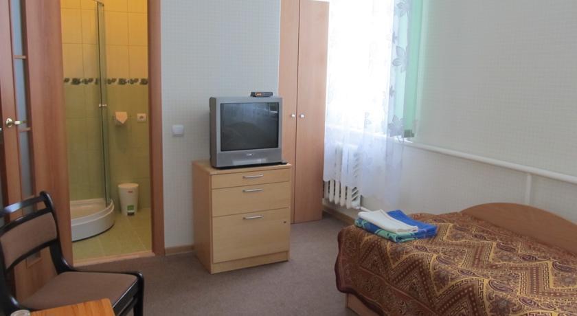 Viesu Maja Ezerkalns Hotel Kraslava Phòng bức ảnh